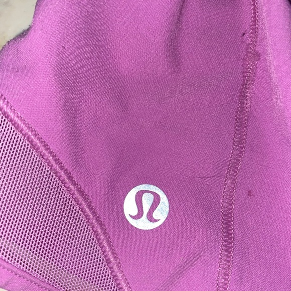 LULULEMON RARE SHORTS!! - Picture 5 of 6